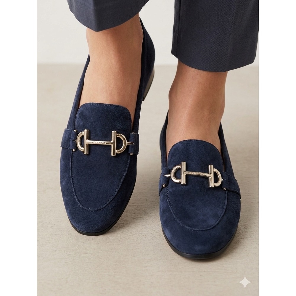 Cole Haan Women 5.5B Navy Suede Loafers Gold Horsebit Classic Preppy Work Flat